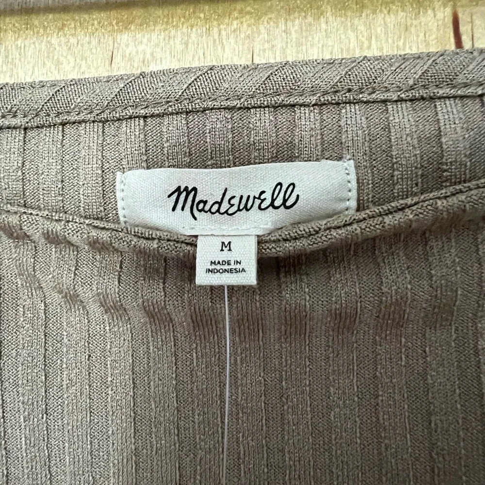 Madewell Long Sleeve Square Neck Ribbed Crop Top, Size M, NEW with Tag - Picture 4 of 5